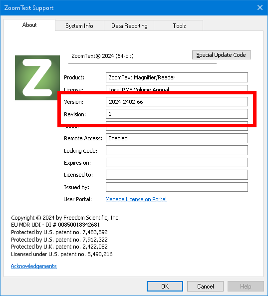 La finestra di dialogo Supporto ZoomText e la scheda "Informazioni su" con i campi Revisione script e Versione software evidenziati in rosso